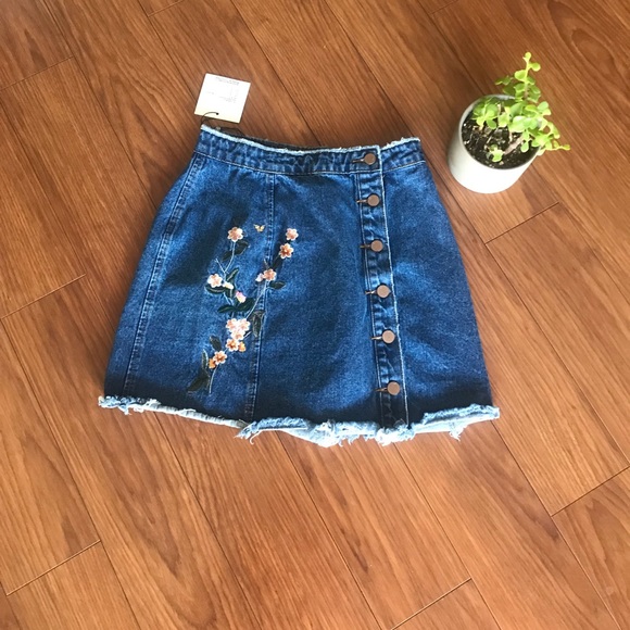 Missguided Embroidered Aline Boho Denim Skirt S - Picture 2 of 7